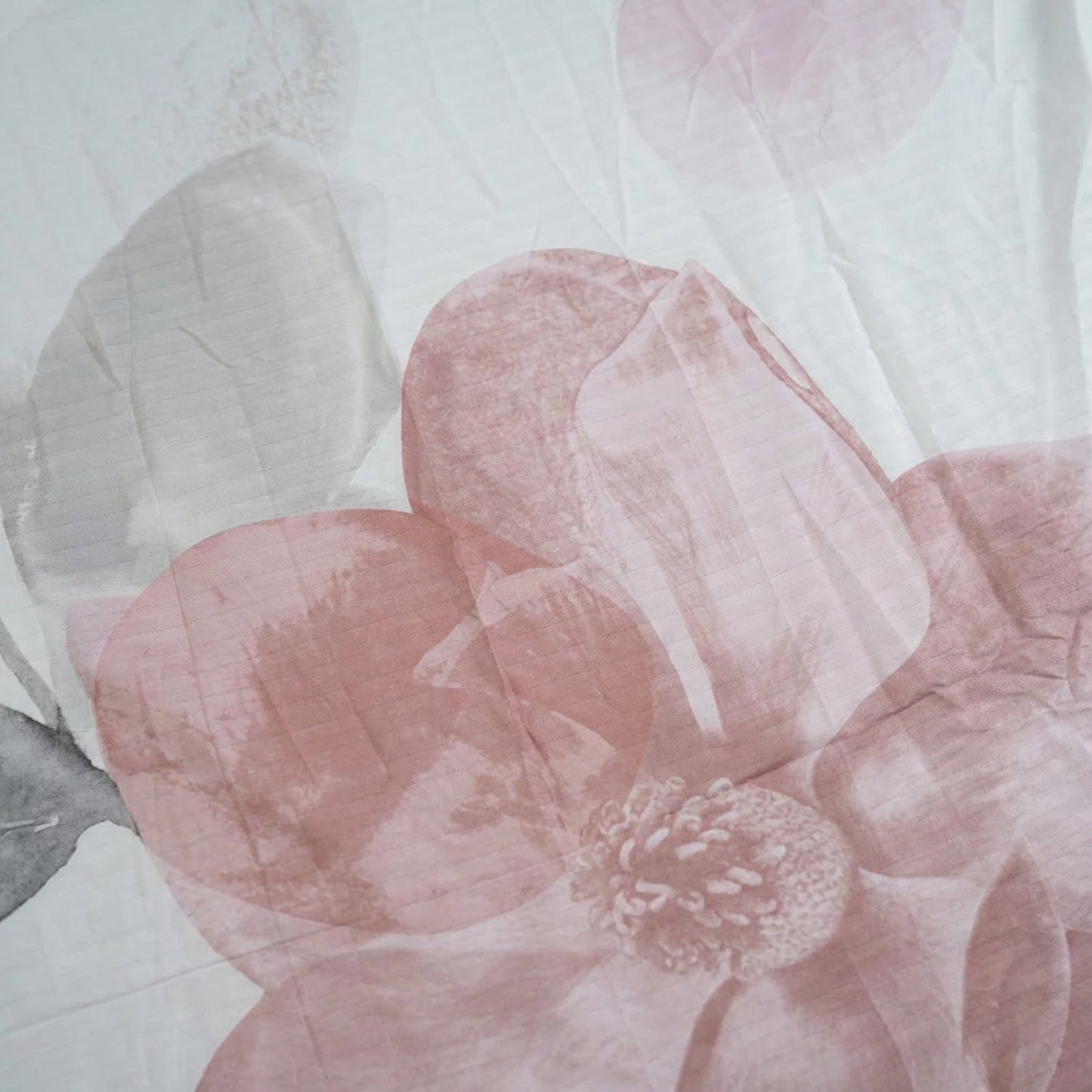 Sengetøy 100 % bomullssateng – 200 × 220 cm